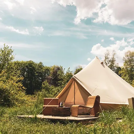 Daft & Glamping 3*