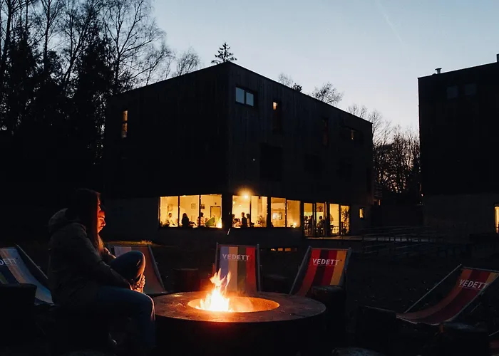 Daft & Glamping Szálloda