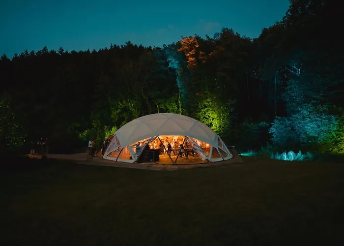 Szálloda Daft & Glamping 3*