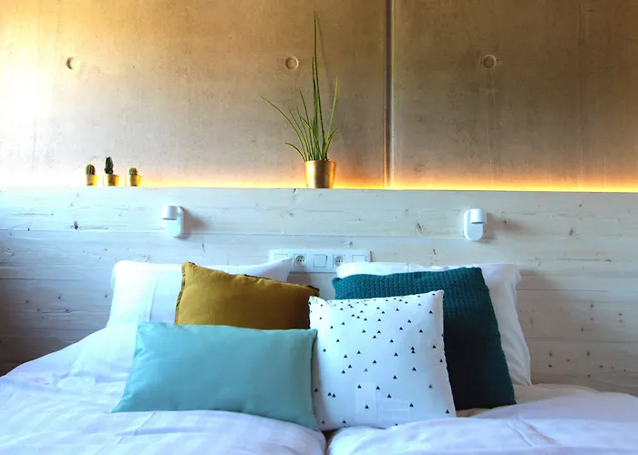 Daft & Glamping Szálloda