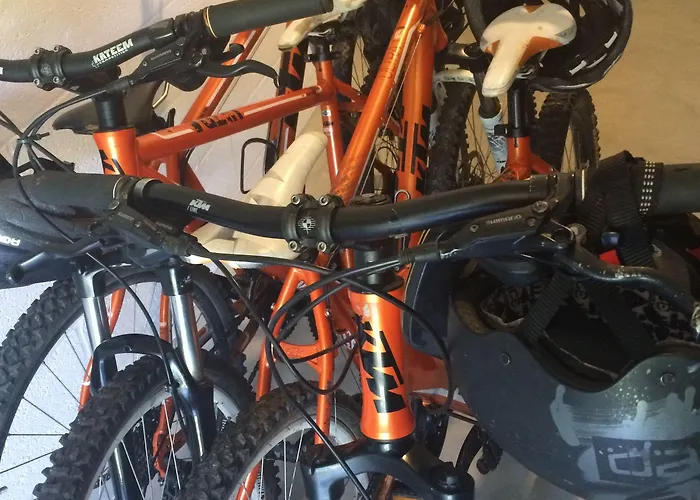 Daft & Glamping Szálloda